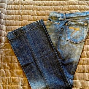 7 for all Mankind Jeans with flared bottom’s